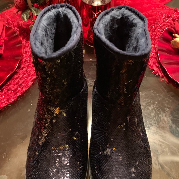 G by Guess Sequence Boots - Picture 3 of 4